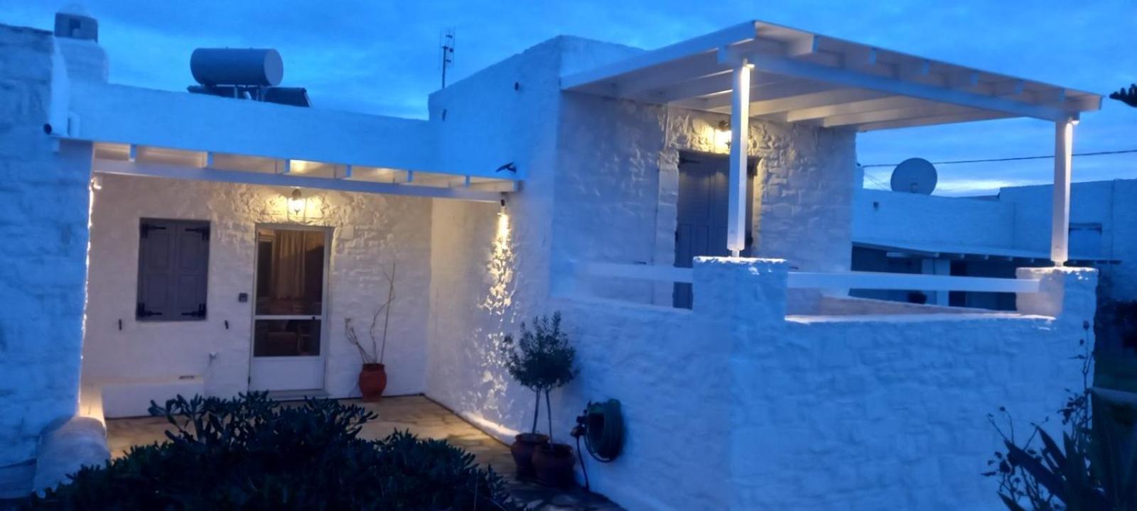 Aretousa Residence In Naoussa, Paros Eksteriør billede